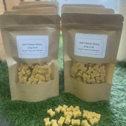 Soft Cheese Bones Mini Treats 100g